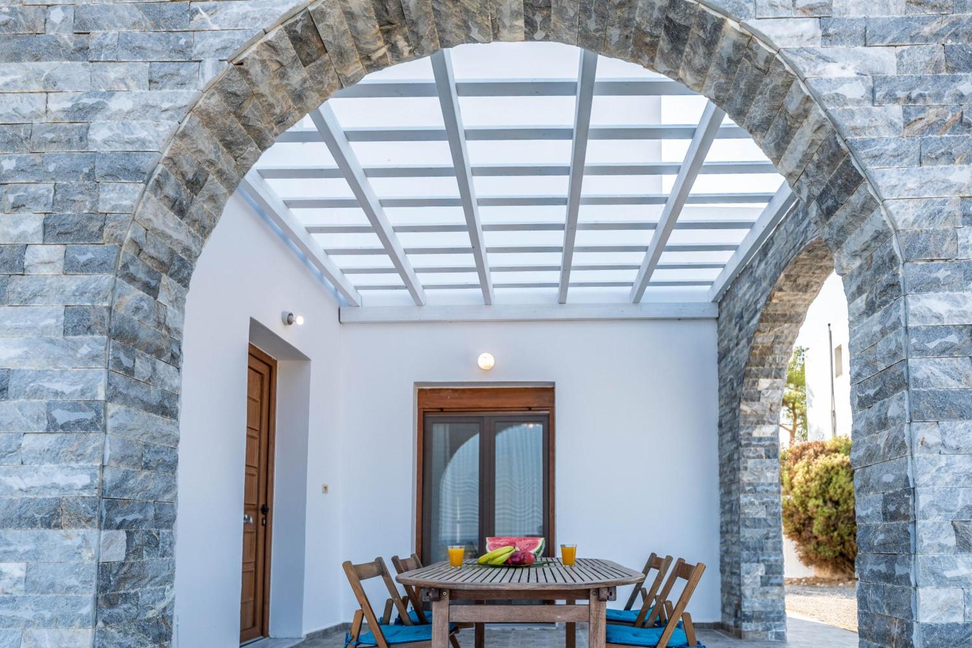 Ciel Blue Villas คิโอตาริ ภายนอก รูปภาพ