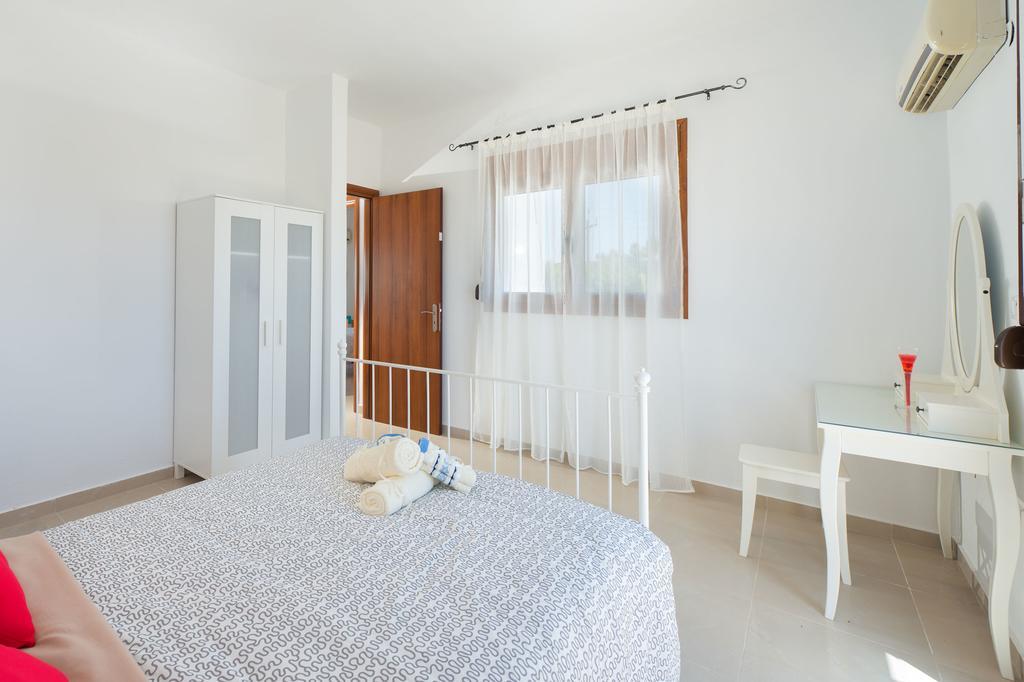 Ciel Blue Villas คิโอตาริ ภายนอก รูปภาพ